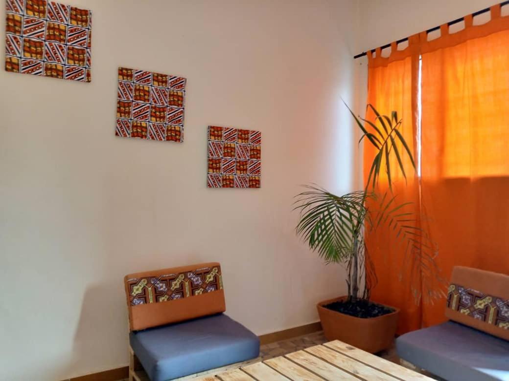Akwa Guesthouse Κοτονού Εξωτερικό φωτογραφία