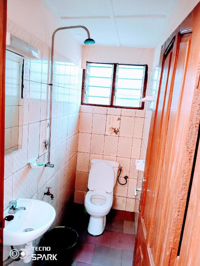 Akwa Guesthouse Κοτονού Εξωτερικό φωτογραφία