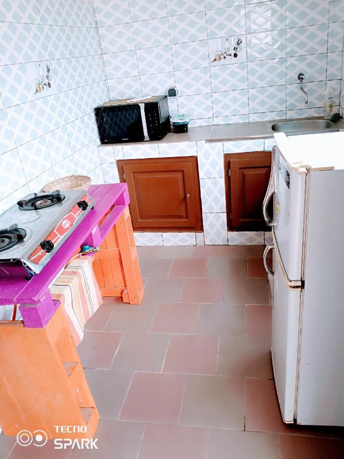 Akwa Guesthouse Κοτονού Εξωτερικό φωτογραφία