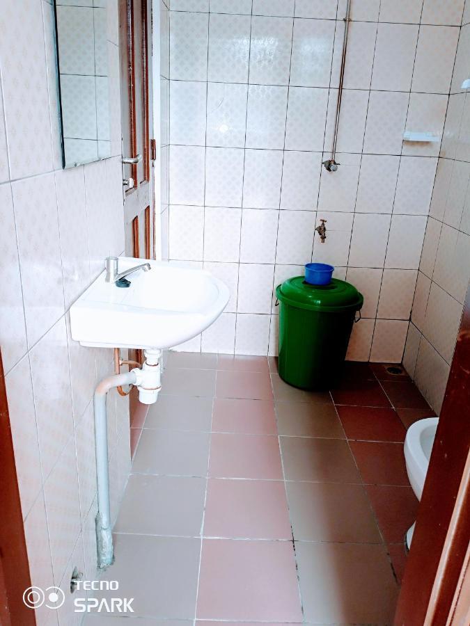 Akwa Guesthouse Κοτονού Εξωτερικό φωτογραφία